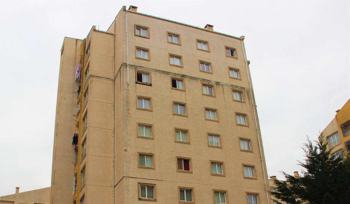 Kocaeli'nin satın aldığı sandığı evde, 9 sene kiracı olarak oturdu