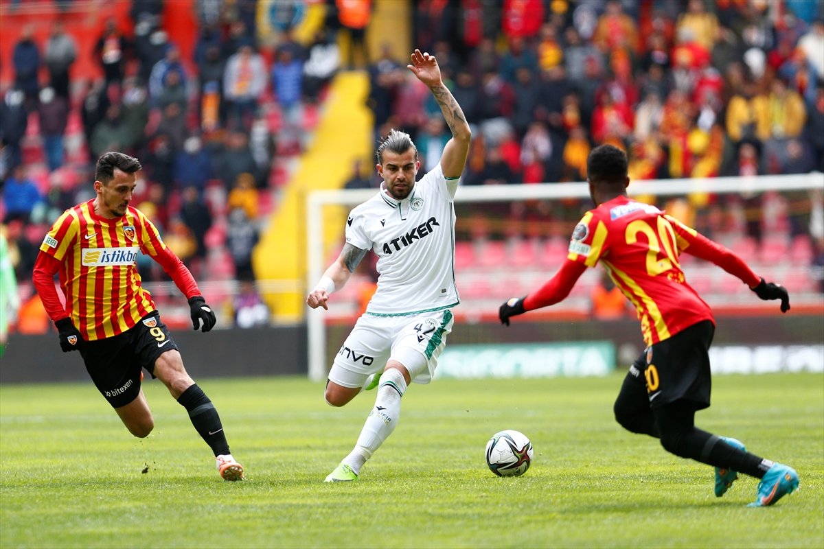 Konyaspor'dan Kayserispor karşısında muhteşem geri dönüş