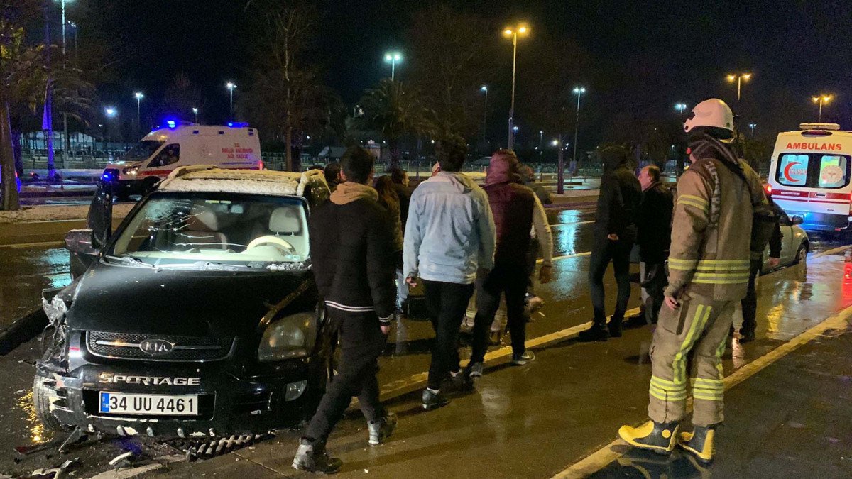 Maltepe'de, alkollü sürücüye eşinin önünde saldırı