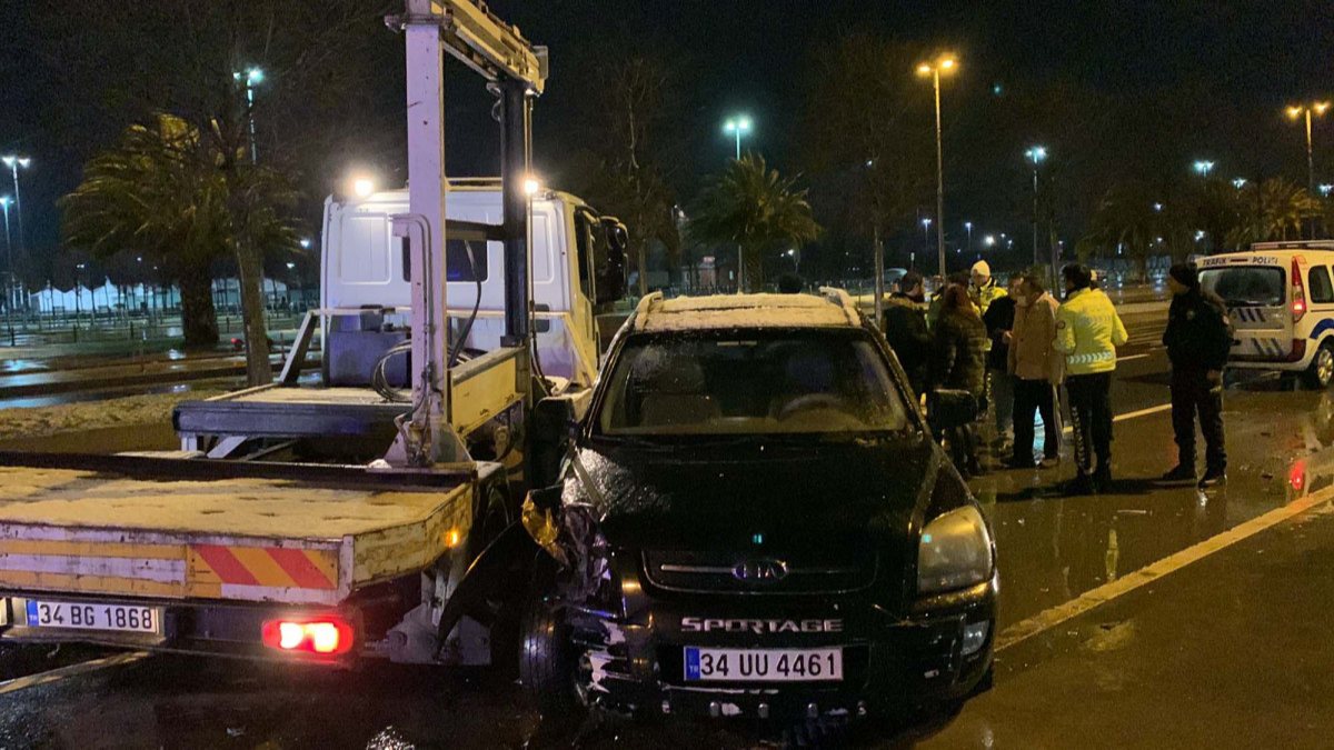 Maltepe'de, alkollü sürücüye eşinin önünde saldırı