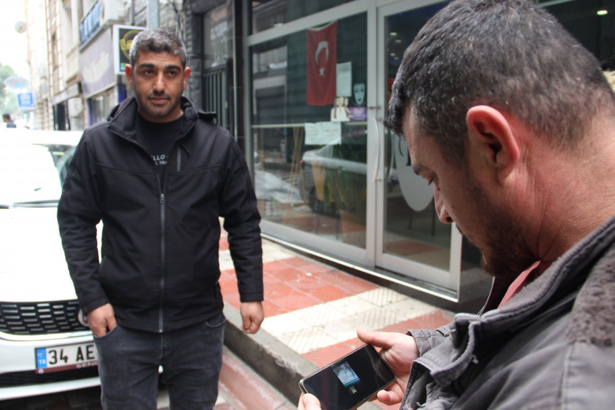 Manisa'da güldüren hırsızlık anı kameralara yansıdı