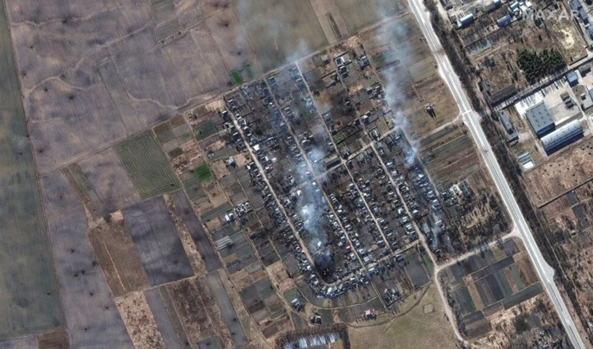 Rusların havadan ve karadan vurduğu Ukrayna, uzaydan görüntülendi