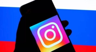 Rusya Instagram'ı engelledi