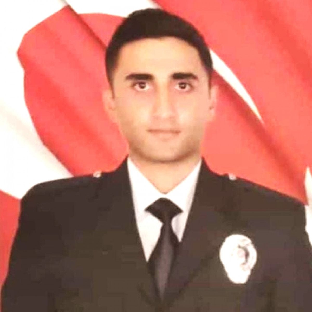 Şanlıurfa'da polisin 'dur' ihtarı yaptığı şüpheliler ateş açtı: 2 şehit