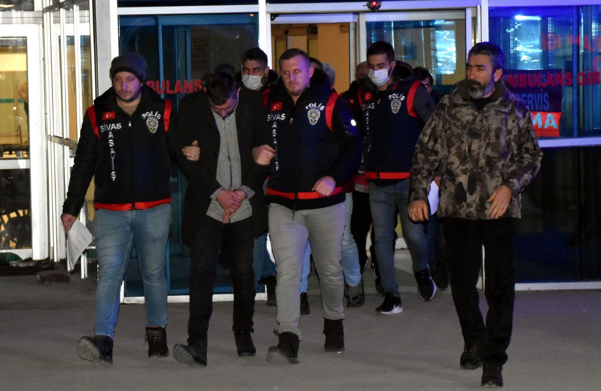 Sivas'ta akraba cinayeti: Öldürüp ahıra gömdüler