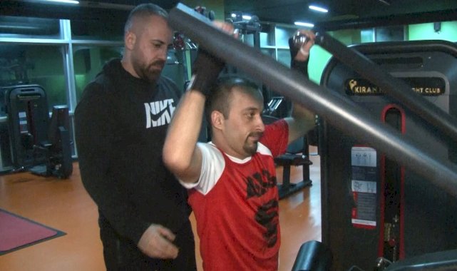 Arnavutköy'de yürüme engelli adamın hayatı sporla değişti