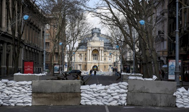 BM, Ukrayna'da 816 sivil hayatını kaybetti