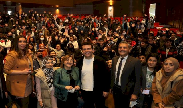 Genç Gaziantep uygulaması gençlere tanıtıldı