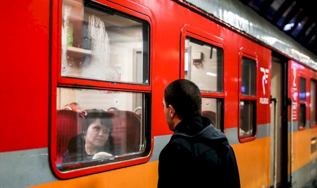 İngiltere'nin Ukrayna kararı: Evini mültecilere açana 350 sterlin