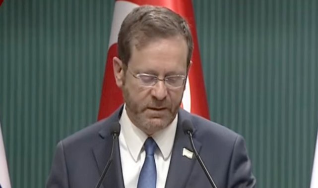 İsrail Cumhurbaşkanı Herzog, basın toplantısına Türkçe konuşarak başladı