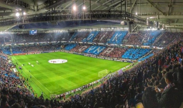 Trabzonspor - Beşiktaş maçının biletleri tükendi