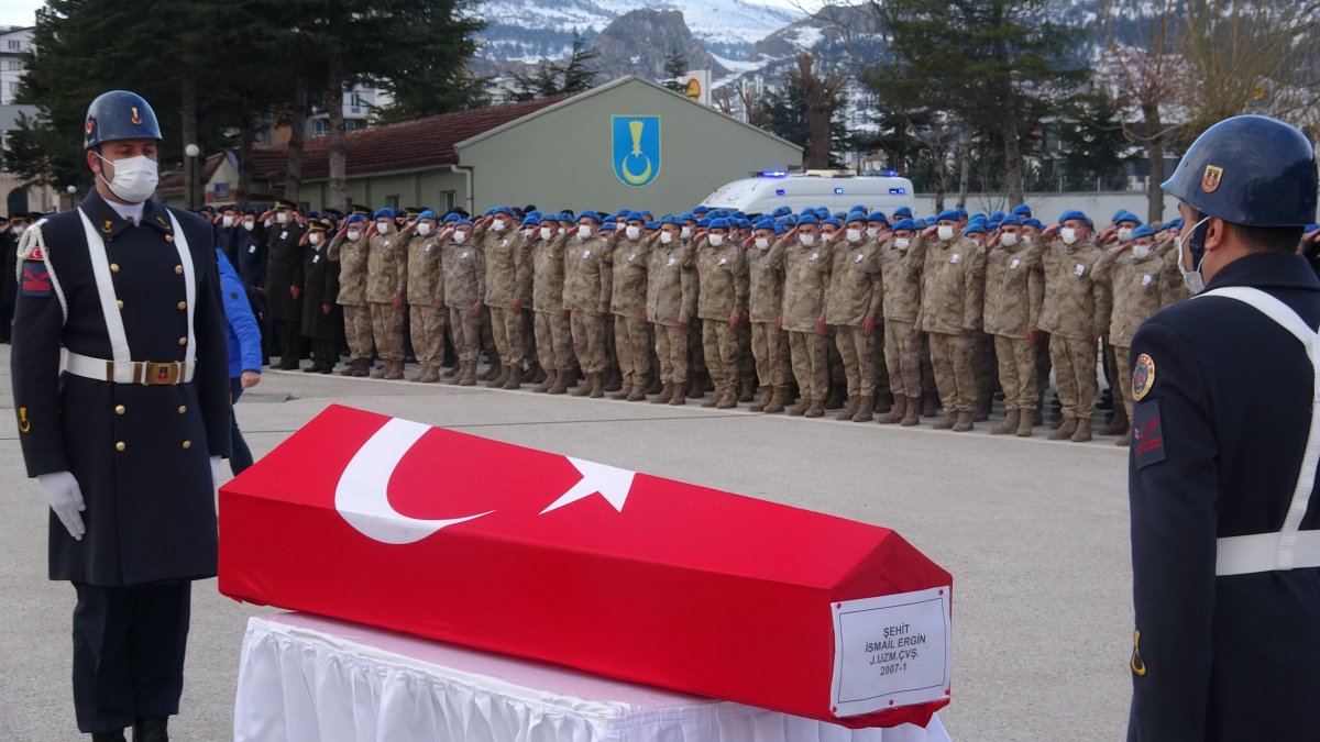Tokat'ta Şehit Uzman Çavuşun cenazesi törenle Bingöl’e uğurlandı