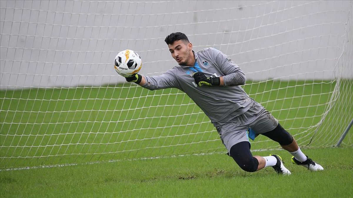 Trabzonspor'un kaptanı Uğurcan Çakır, Avrupa'nın zirvesinde