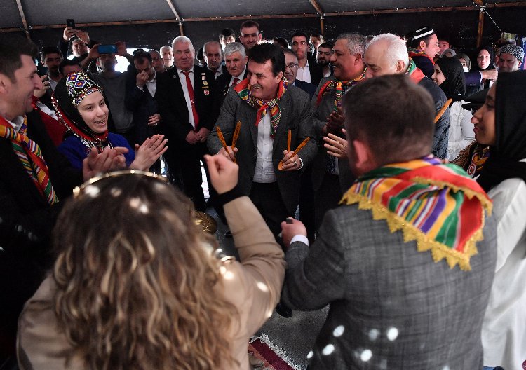 Türk dünyası Bursa Osmangazi’de buluştu