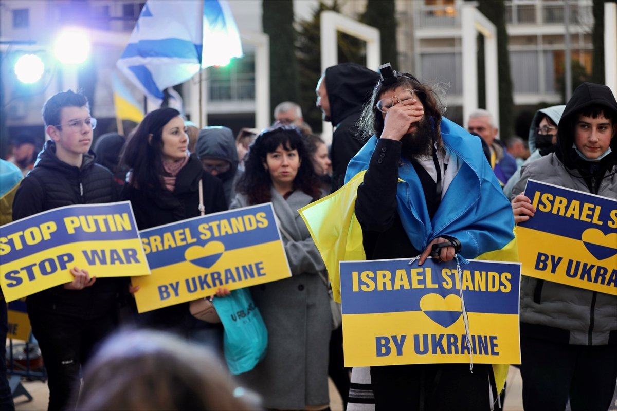 Vladimir Zelensky: İsrail parlamentosundan yardım istedi