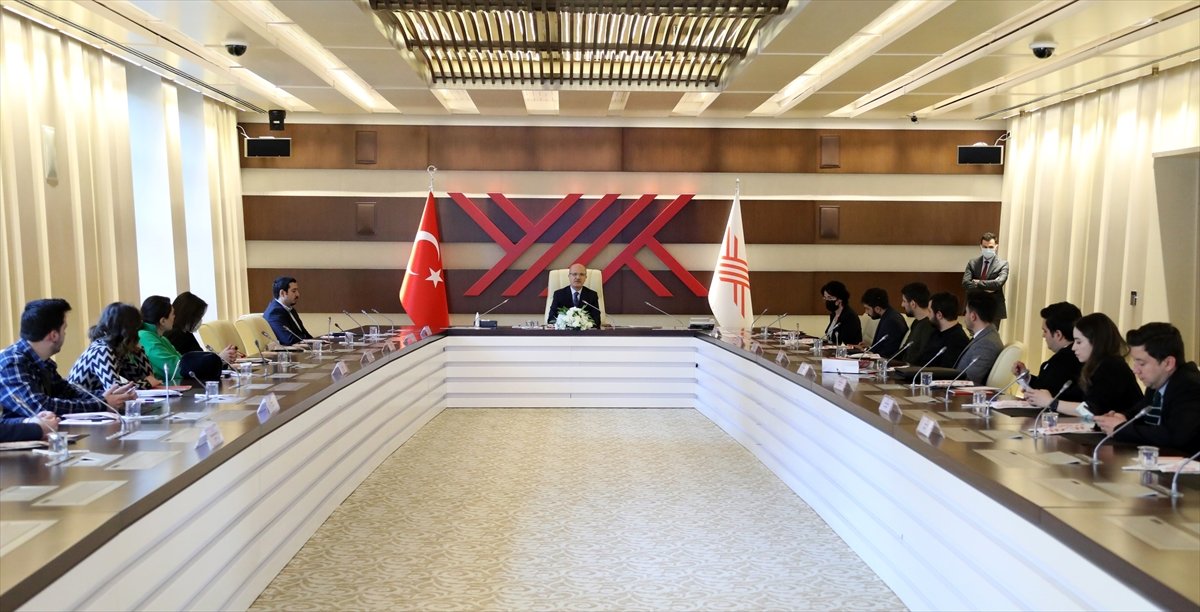 YÖK Başkanı Özvar: Tıp fakültelerinde kontenjanlar yeterli