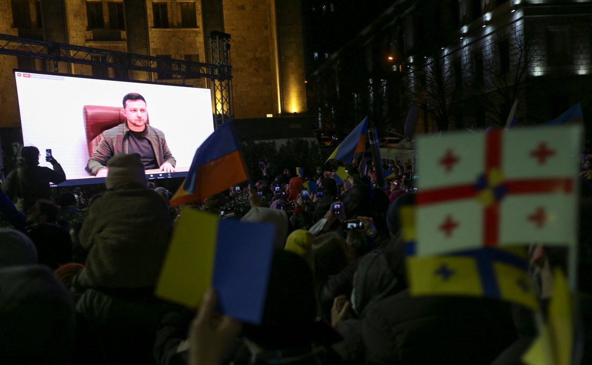 Zelensky'den NATO'ya: Ukrayna yıkılırsa Avrupa düşer