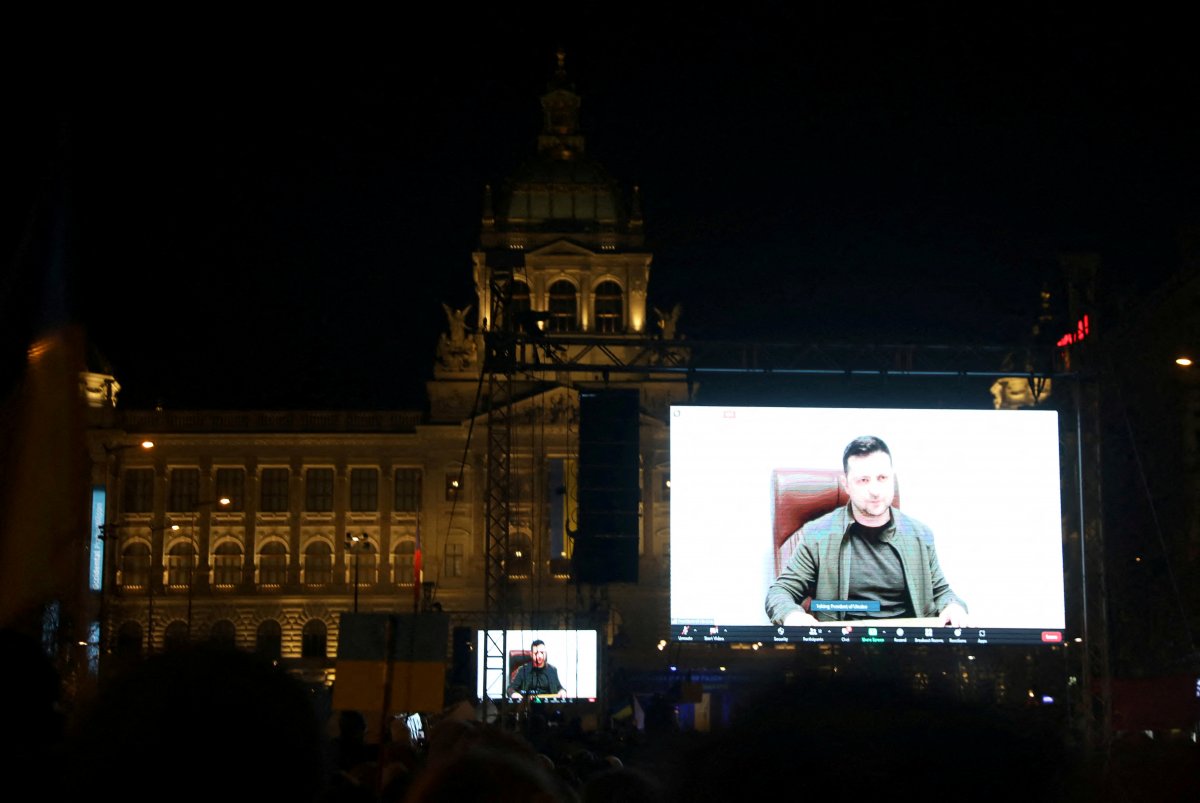 Zelensky'den NATO'ya: Ukrayna yıkılırsa Avrupa düşer