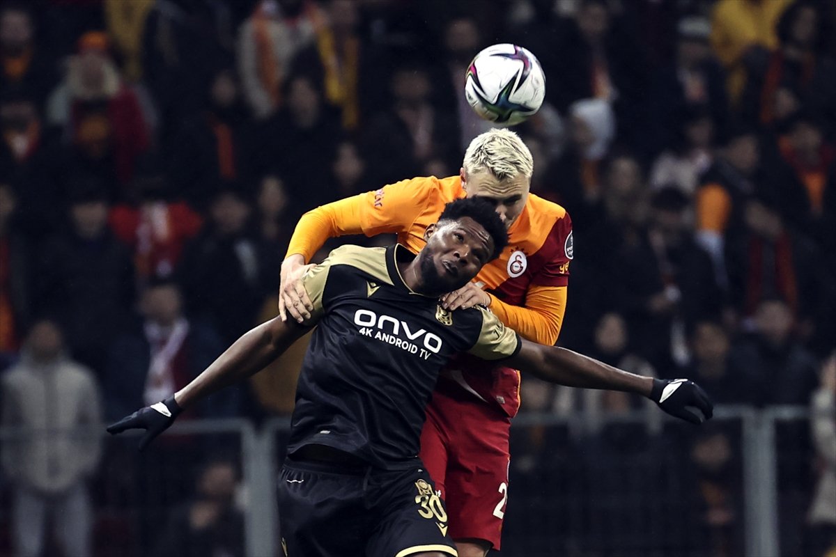 Adil Gevrek: Türk futbolunun ciddi şekilde incelenmesi lazım