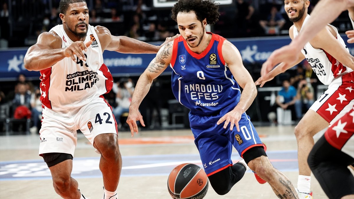 Anadolu Efes EuroLeague&#039;de beşinci kez Dörtlü Final&#039;de