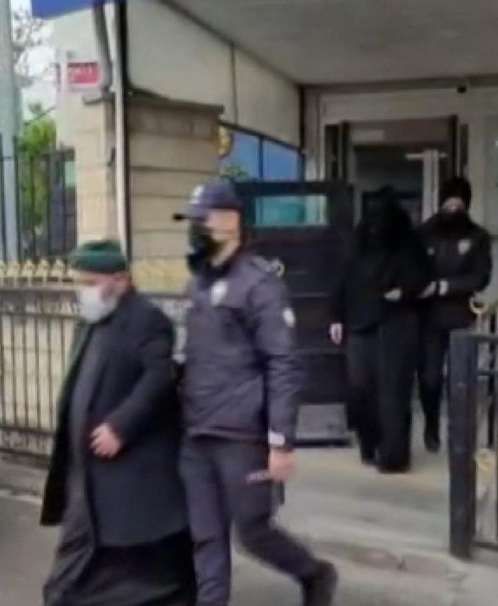 Asalı büyücü sınır dışı ediliyor