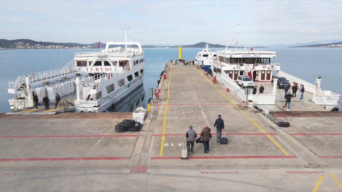 Ayvalık-Midilli feribot seferleri aylar sonra yeniden başladı