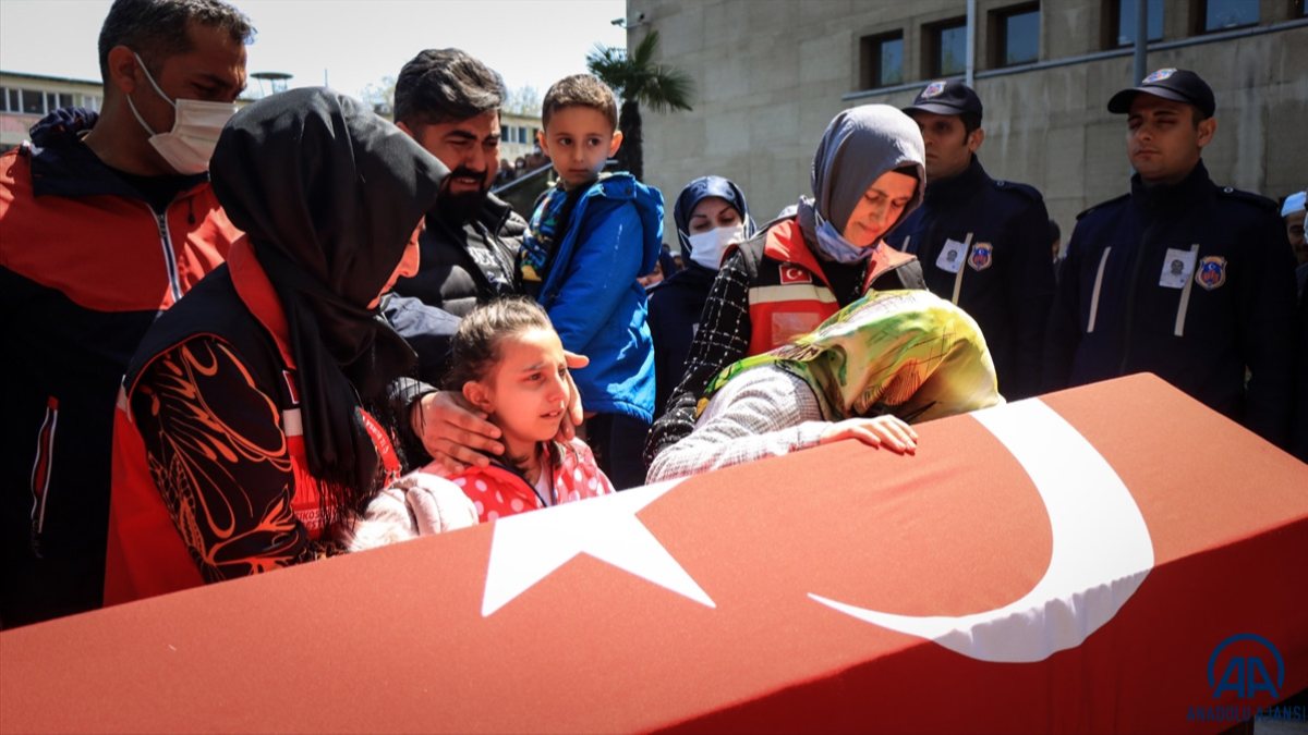 Bursa&#039;da şehit Cengiz Yiğit için cenaze töreni