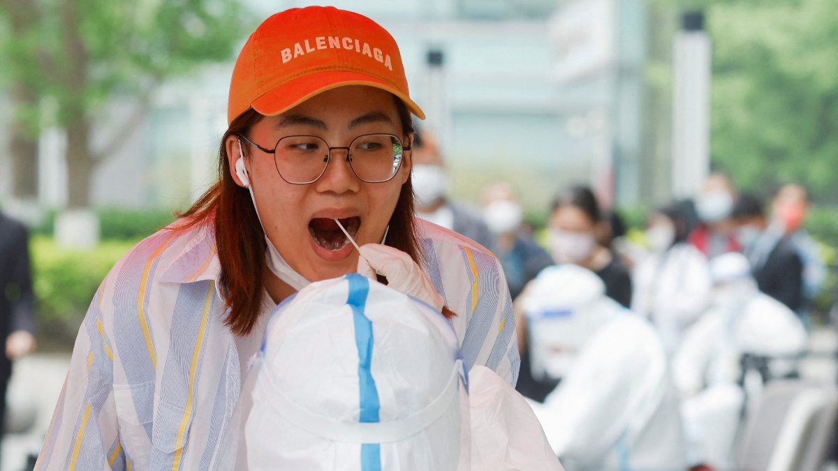 Çin'de koronavirüs vakaları nedeniyle toplu test kararı alındı