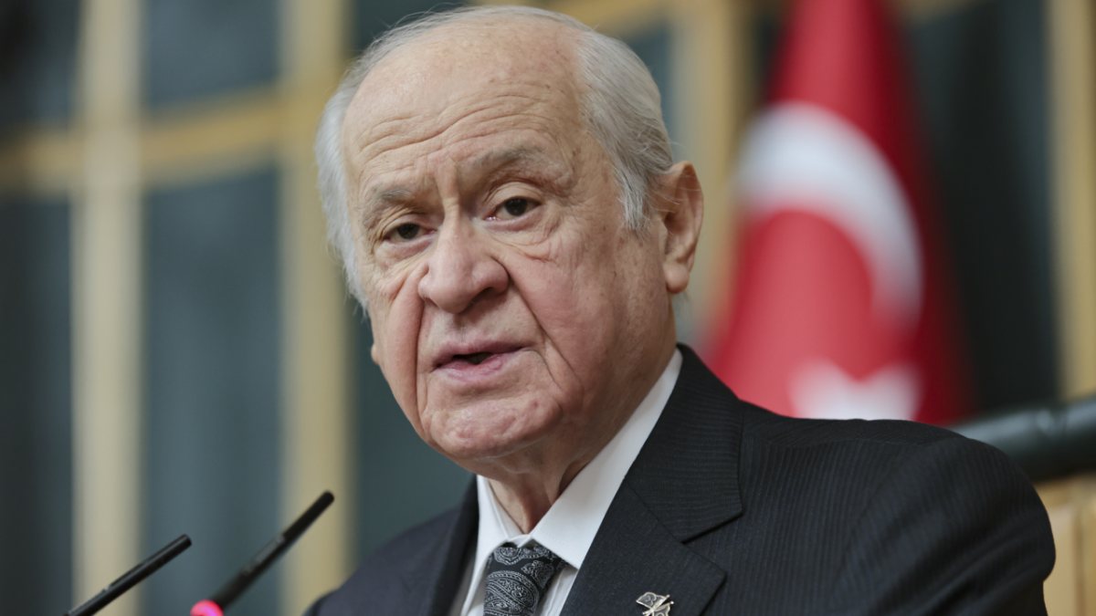 Devlet Bahçeli&#039;den Kadir Gecesi mesajı