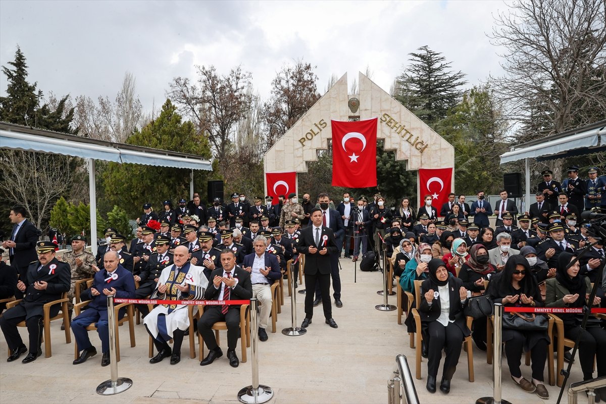 Emniyet Teşkilatı'nın 177'nci kuruluş yıl dönümünde, şehit polisler dualarla anıldı