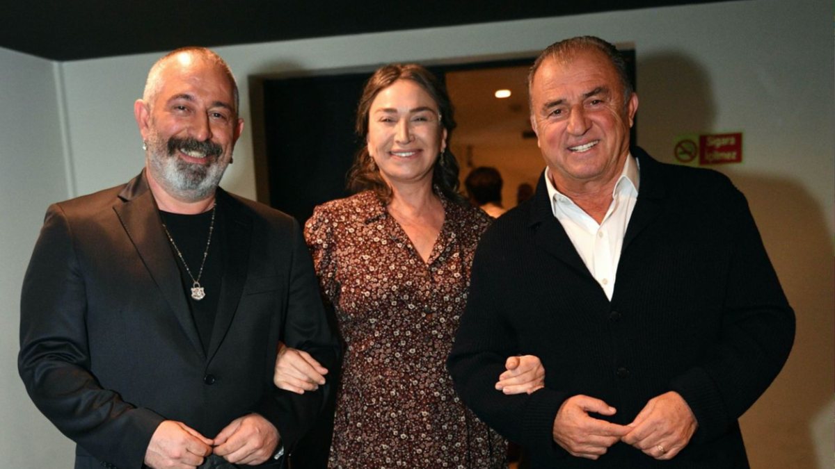 Fatih Terim tiyatro galasına katıldı