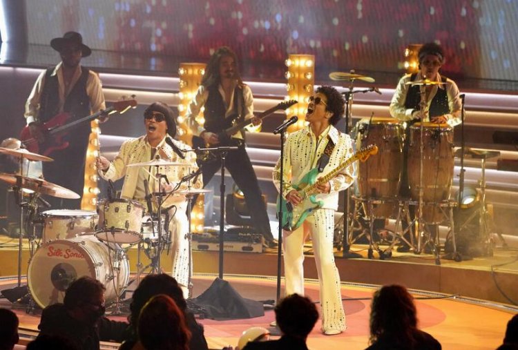 Grammy Ödülleri sahiplerini buldu