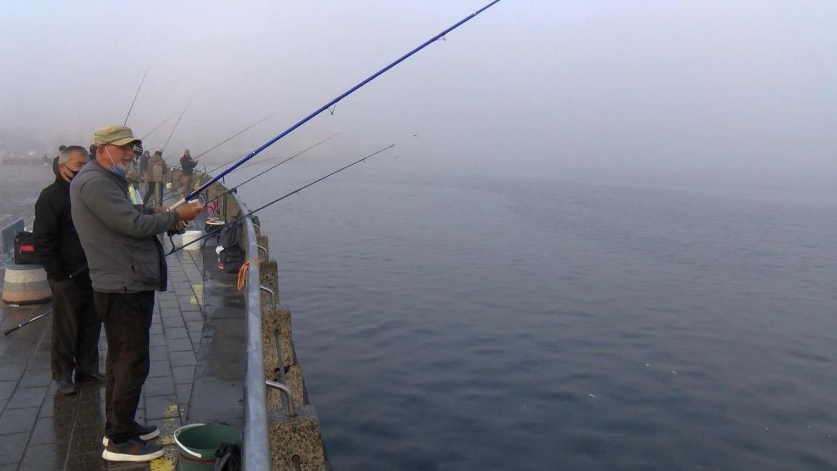İstanbul'da gemi trafiği askıya alındı