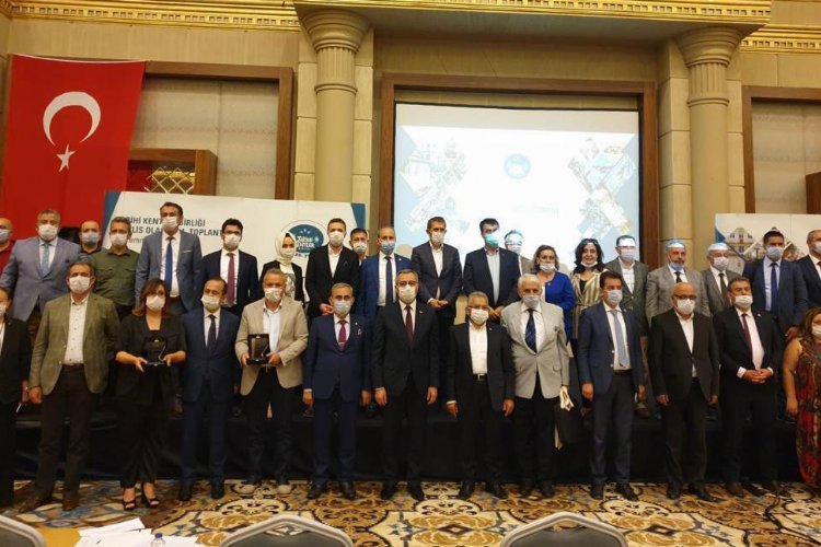 Kayseri Büyükşehir&#039;e 3 yılda 20 ödül