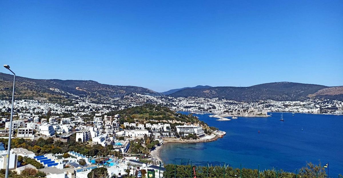 Muğla ve İzmir, kiralık villa fiyatlarında yarışıyor