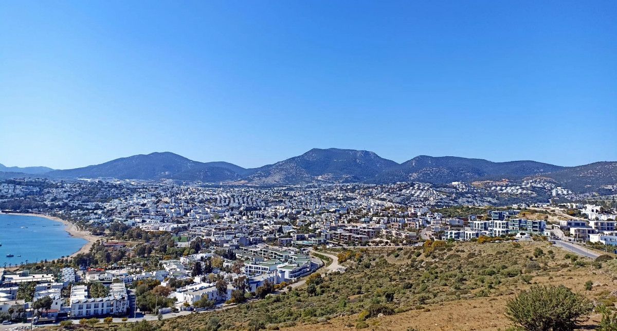 Muğla ve İzmir, kiralık villa fiyatlarında yarışıyor