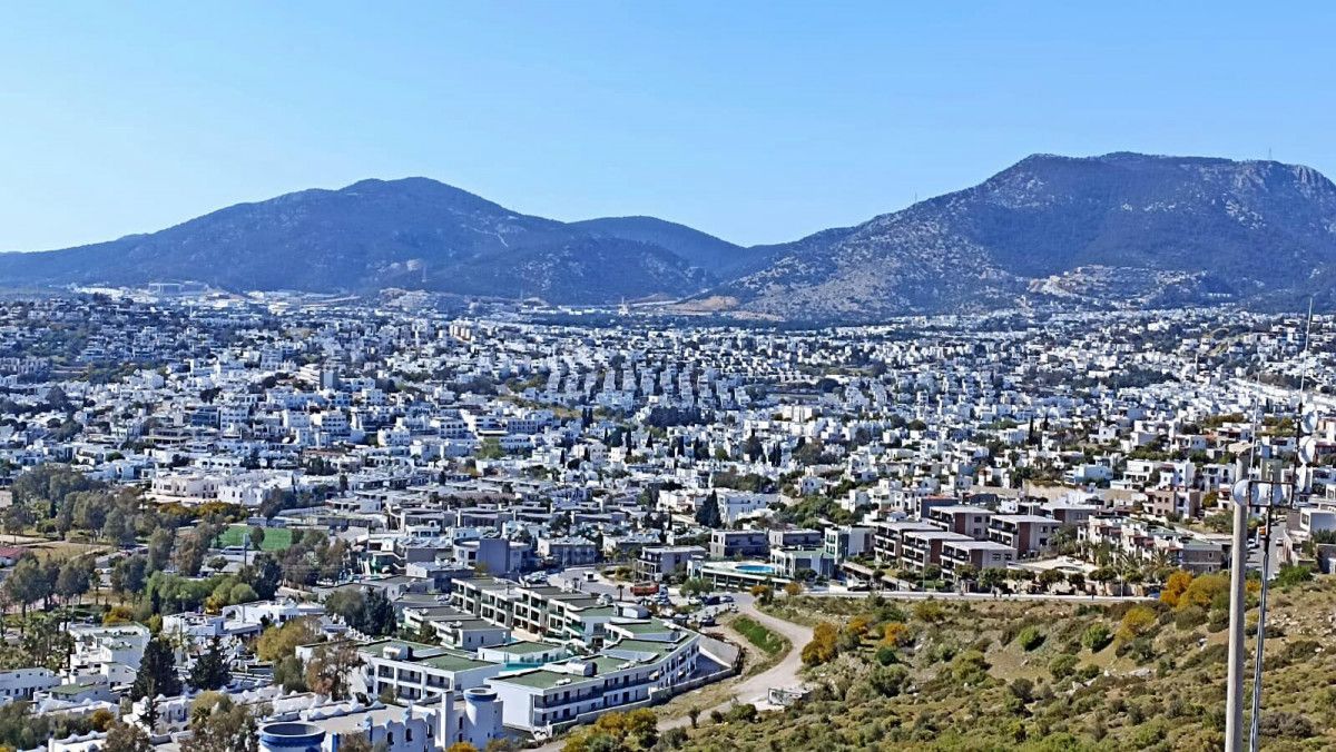 Muğla ve İzmir, kiralık villa fiyatlarında yarışıyor