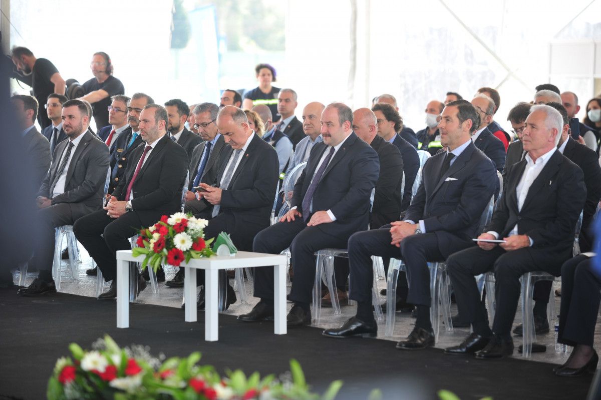 Mustafa Varank, muhalefeti hedef aldı