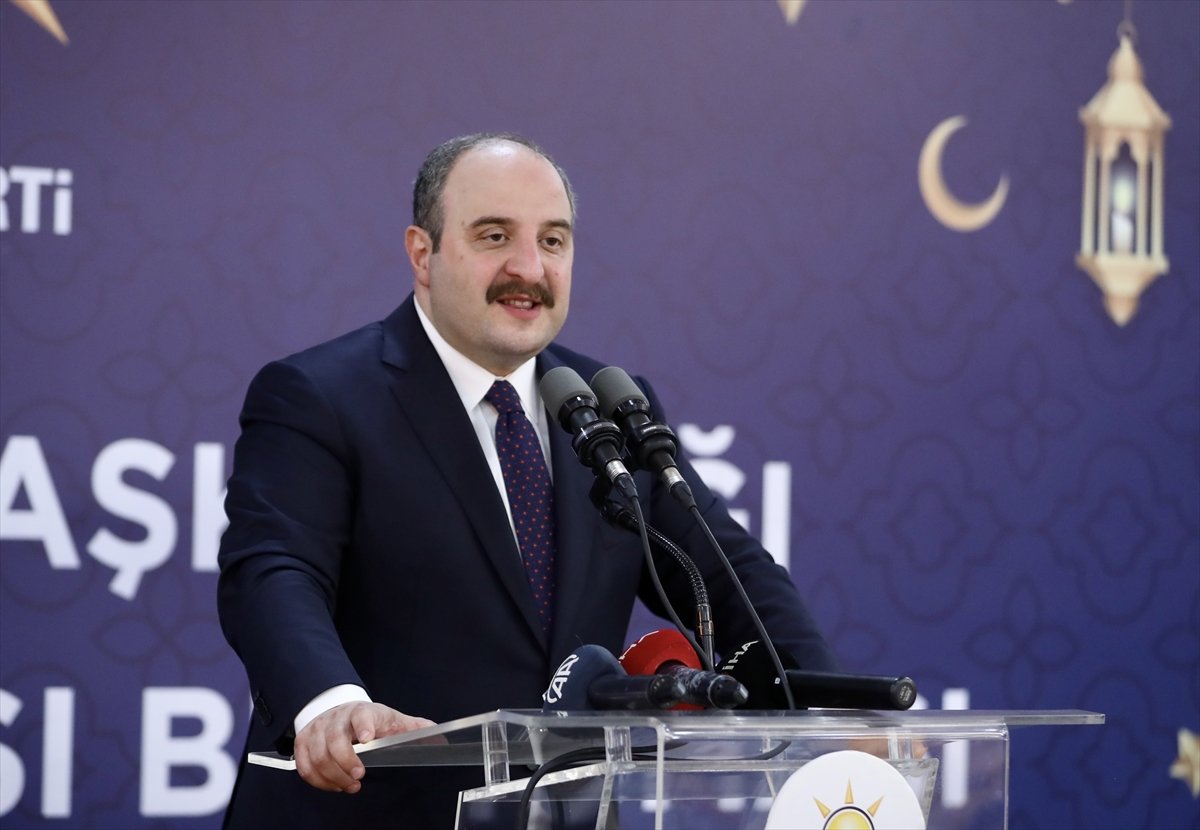 Mustafa Varank'tan Kılıçdaroğlu'na: Böyle tiyatrolarla siyaset yapılmaz