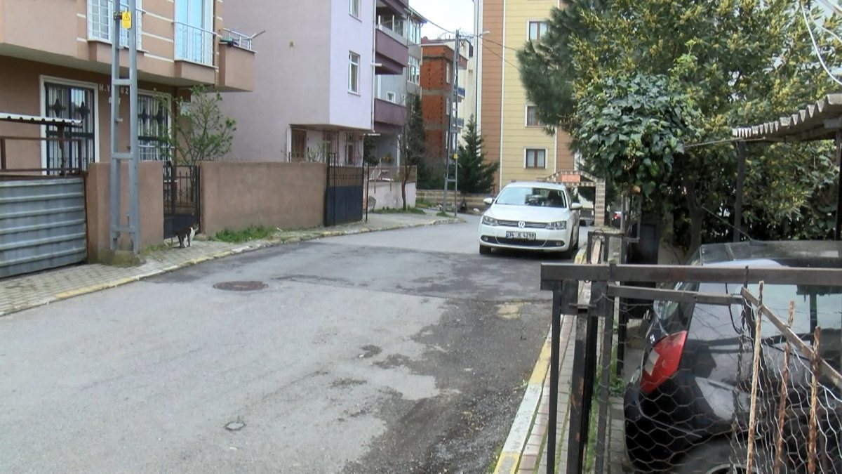 Pendik&#039;te çocuğuna cinsel tacizde bulunduğu eşini darbetti