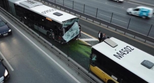 Şoförsüz metrobüs kazasında yürekler ağızlara geldi!