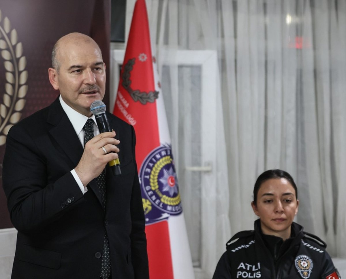Süleyman Soylu, polislerle iftar yaptı
