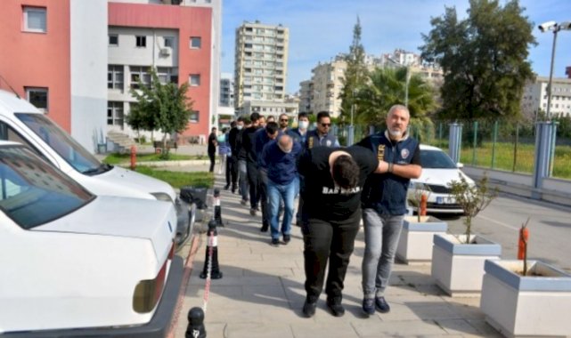 Adana'da hayvan satışı ilanıyla, 35 ilde 1 milyon lira dolandırdılar