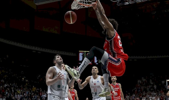 Bahçeşehir Koleji, Avrupa Kupası finali ilk maçında galip