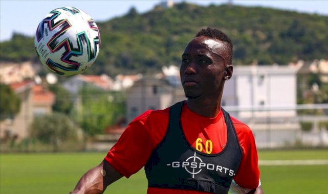 Obinna Nwobodo, Göztepe’ye veda etti