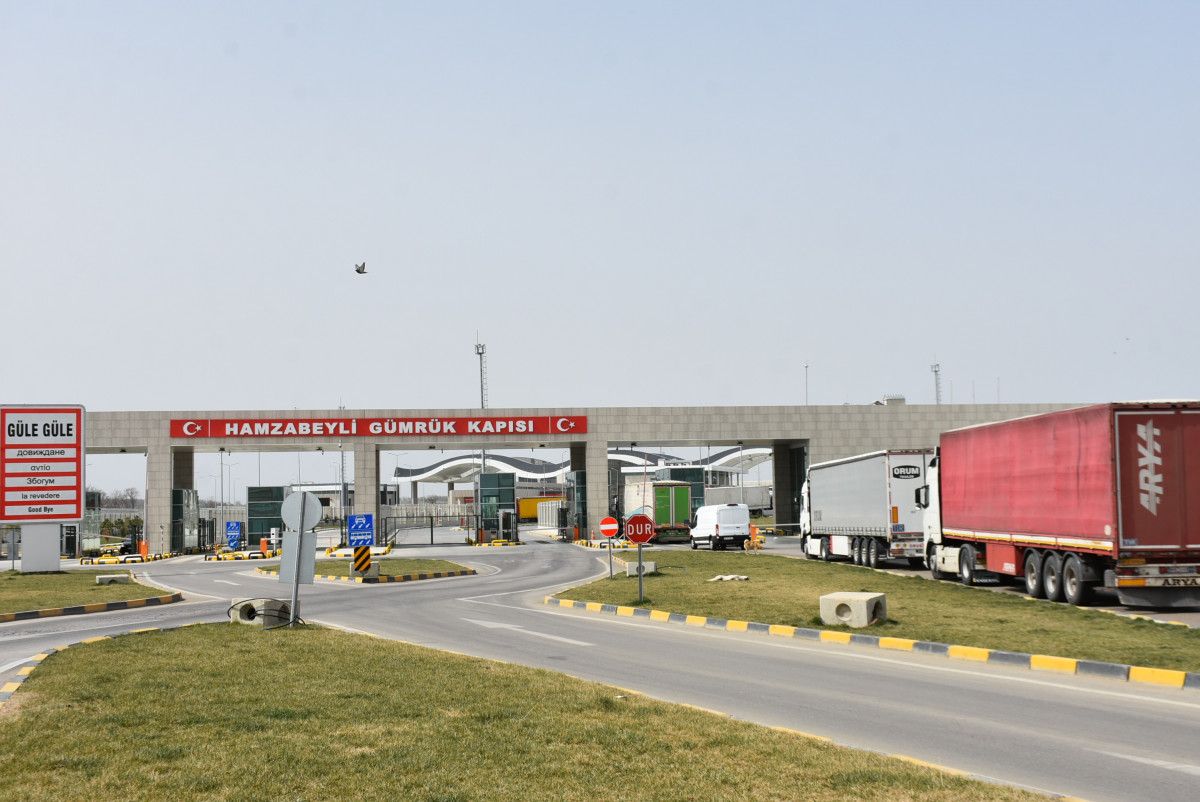 Tır şoförleri kaçak göçmenler için 5 bin euro ceza ödüyor