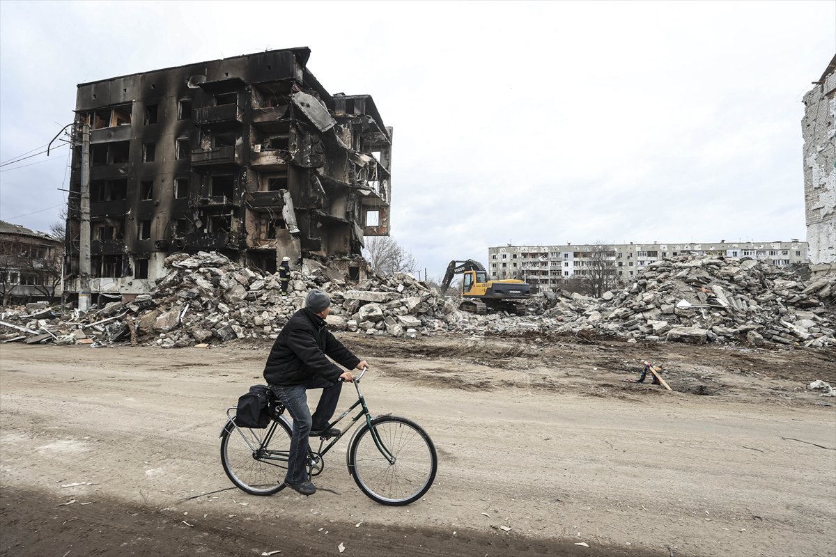Ukraynayı terk edenlerin sayısı 5 milyona yaklaştı
