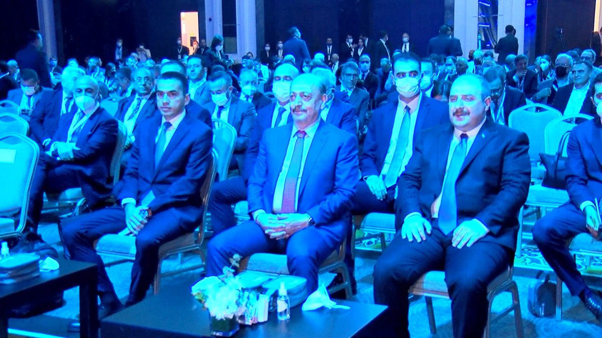 Vedat Bilgin: Türk ekonomisindeki büyümeyi sanayi sürüklüyor