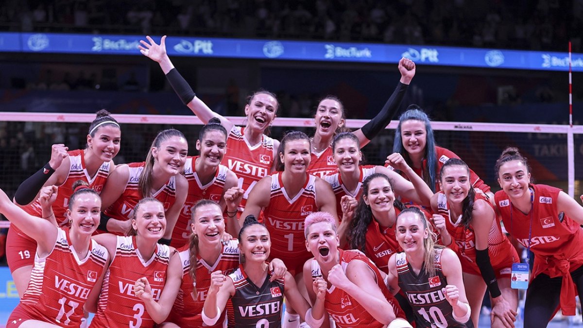 A Milli Kadın Voleybol Takımı, Milletler Ligi'ne İtalya galibiyetiyle başladı