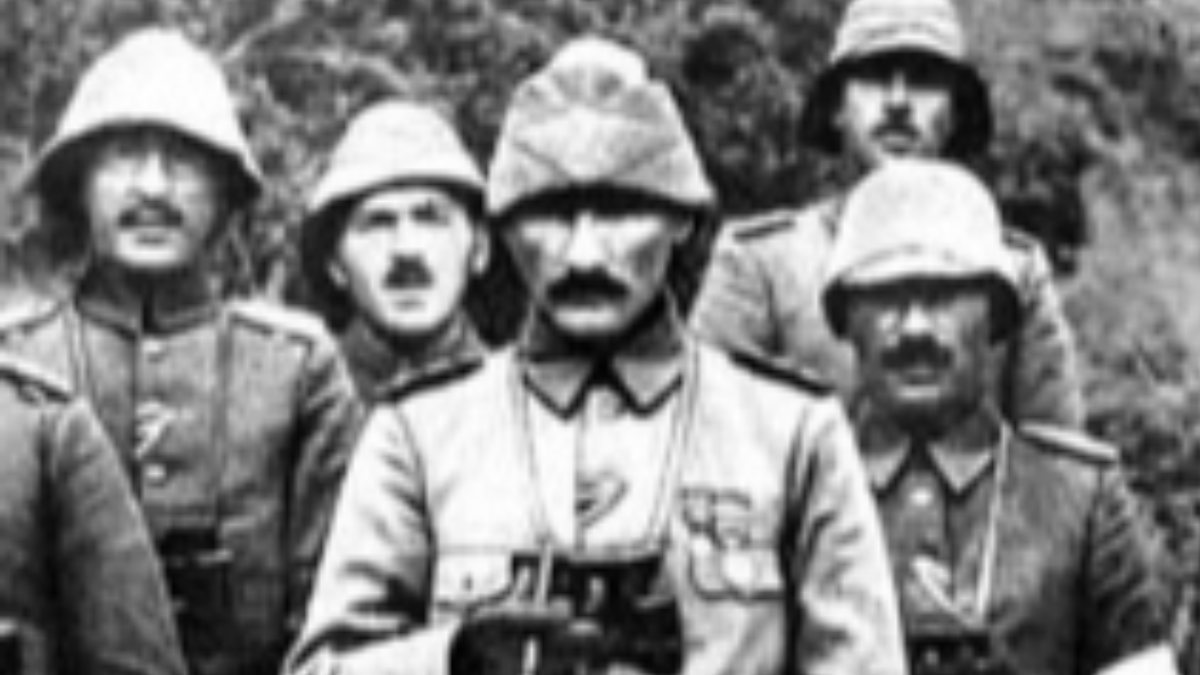 Atatürk'ün Samsun'a çıktığı gemi